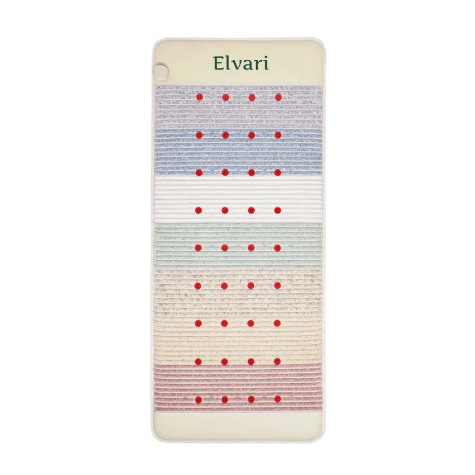 Premium Kristallmatte 2.0 von Elvari mit 18 Schichten und roten Infrarotpunkten für ganzheitliche Entspannung und Therapie.